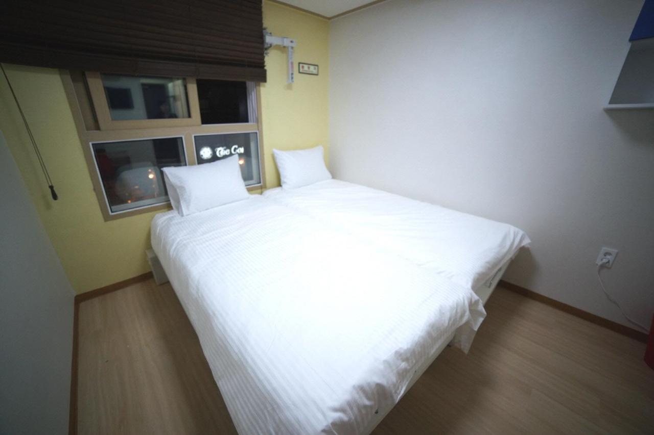 Cozybox Hotel Seoel Buitenkant foto